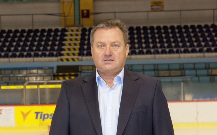 Diskusia s vedením sa posúva na pondelok